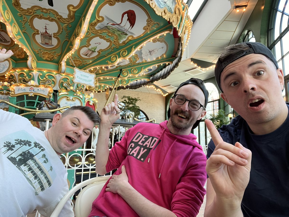 Matt_D1992's tweet photo. Podcasting with the @OutNBackTravel boys at Grand Curiosa hotel, Liseberg! 

@JaiBuk @stusimms https://t.co/hx90nyRXlh