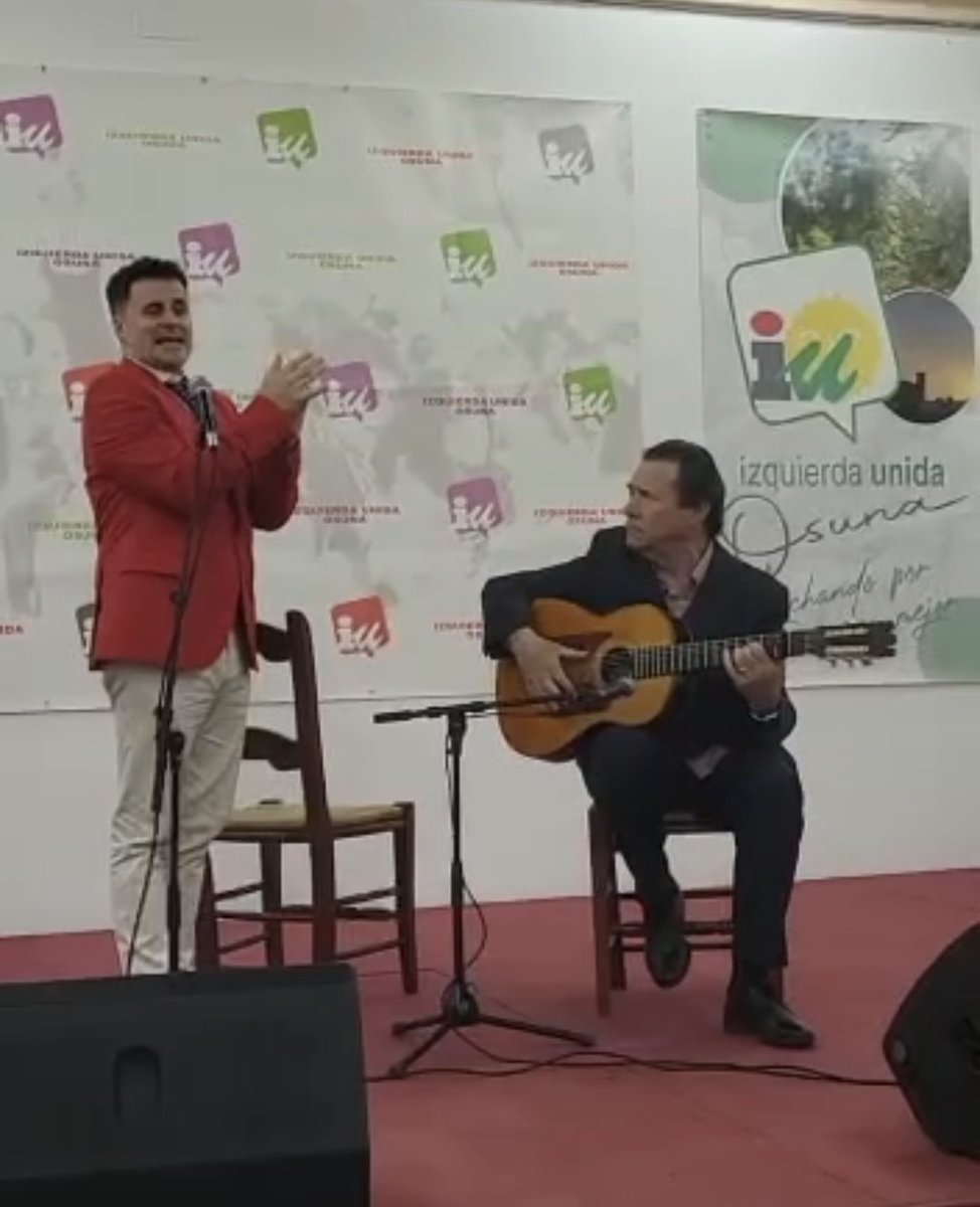 iusevilla's tweet photo. 👏🏻 Así de buena acogida tuvo la presentación de la candidatura de @IuOsuna para las elecciones del #28mayo

📣 Con la intervención de @Patrisia74, @Toni_Valero y Manuel Martín Santillana, candidato

💃 Y para finalizar, una magnífica actuación del maestro @JuanPinilla81 https://t.co/UFwp0jruLr