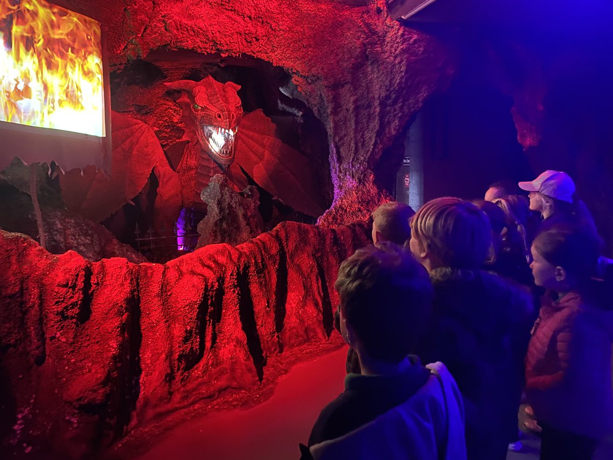 Year2_BDP tweet media