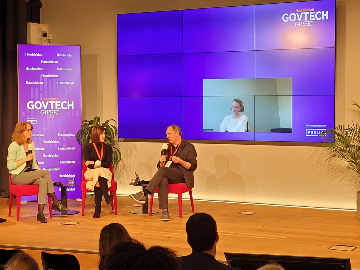 PUBLIC Deutschland (@public_germany) on Twitter photo "Giving women digital access gives women access to education", so Martin Wimmer(@SocEcoCulDig_MW).
Ein fesselndes Gespräch beim #GovTechGipfel zu '#Digitalisierung in der #Entwicklungszusammenarbeit' mit Nele Leosk, Martin Wimmer und Yolanda Martinez (<a href="/yolamtzm/">Yolanda Martinez</a>). #HBGovTech "Giving women digital access gives women access to education", so Martin Wimmer(@SocEcoCulDig_MW).
Ein fesselndes Gespräch beim #GovTechGipfel zu '#Digitalisierung in der #Entwicklungszusammenarbeit' mit Nele Leosk, Martin Wimmer und Yolanda Martinez (<a href="/yolamtzm/">Yolanda Martinez</a>). #HBGovTech