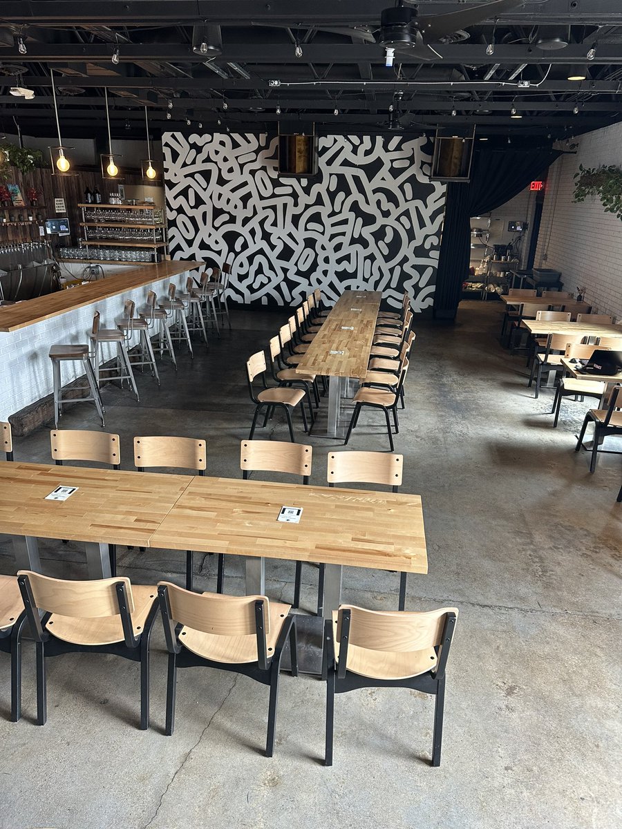 batchbrewing's tweet photo. Now Hiring: Bartenders and Kitchen Staff. Please send all resumes and inquiries to admin@batchbrewingcompany.com. https://t.co/uMFNFl8ik0