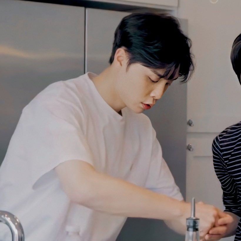 ; bekel atau bekel?

00l NCT ft johnny few tweets au
written by naylooevs