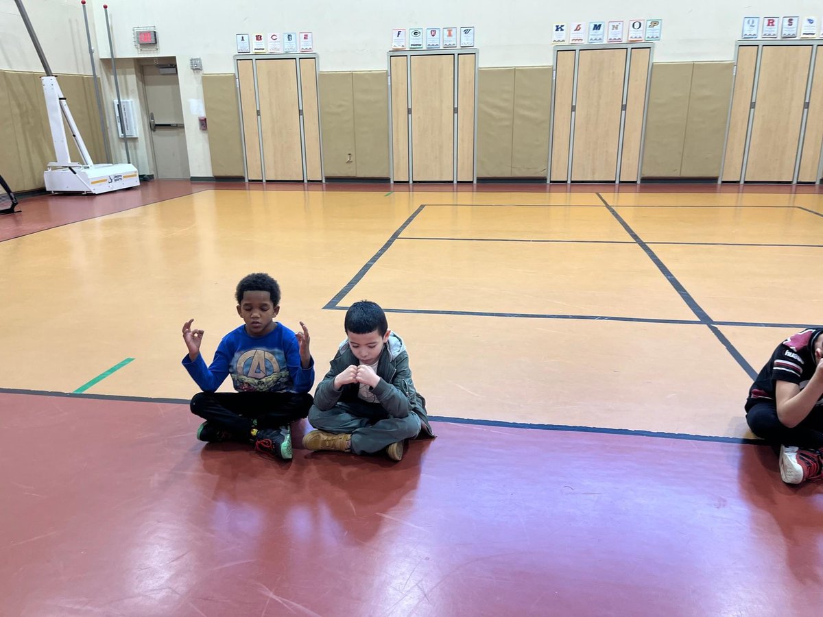 ESCofNJ's tweet photo. NuView student enjoying a relaxing mindfulness activity in PE class 🧘‍♂️

#ESCNJ #NuViewNJ https://t.co/XiINX0n3lH