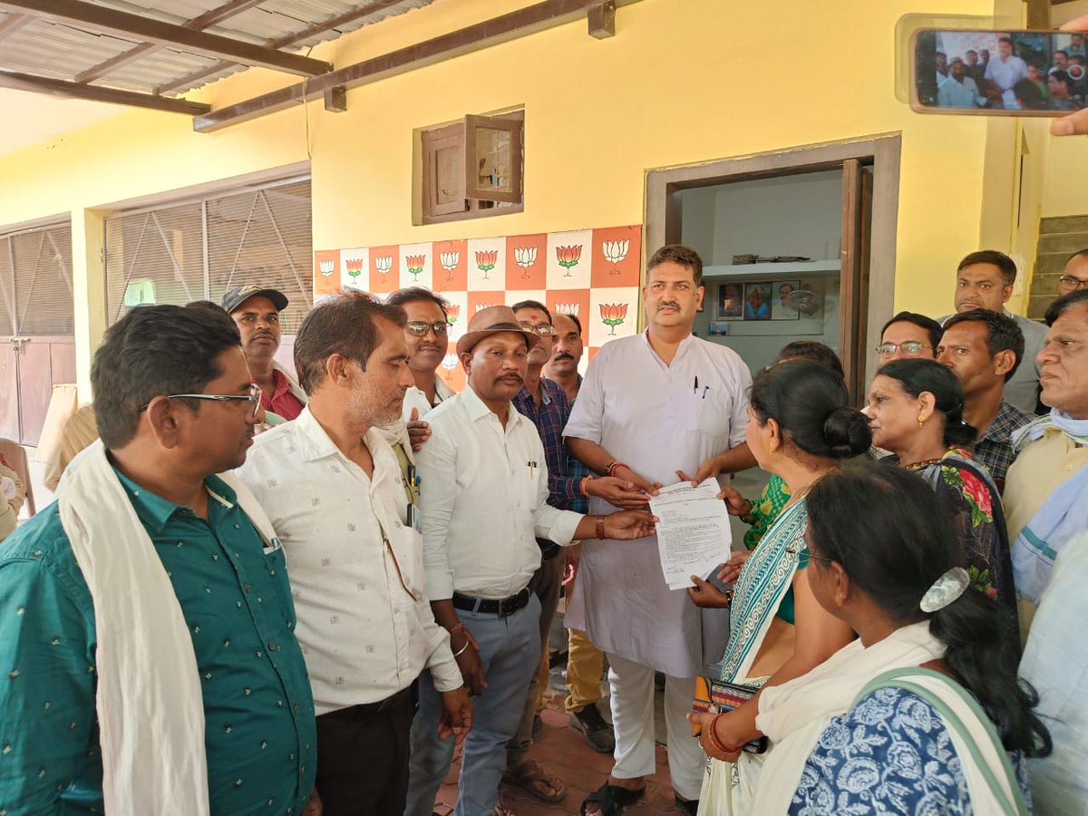 पंचायत सचिवों का एक ही मांग
#शासकीयकरण 
<a href="/bhupeshbaghel/">Bhupesh Baghel</a>
<a href="/bhupeshbaghel/">Bhupesh Baghel</a> <a href="/BJP4CGState/">BJP Chhattisgarh</a> <a href="/ChhattisgarhCMO/">CMO Chhattisgarh</a> <a href="/INCIndia/">Congress</a> <a href="/komalsahu38/">कोमल प्रसाद साहू</a> <a href="/OPChoudhary_Ind/">OP Choudhary</a> <a href="/PMOIndia/">PMO India</a> <a href="/topchandnews/">Topchand</a> <a href="/ZeeMPCG/">Zee MP-Chhattisgarh</a> <a href="/IBC24News/">IBC24 News</a> <a href="/TulsiSahu15/">Tulsi Sahu</a> 
<a href="/RahulGandhi/">Rahul Gandhi</a> <a href="/INCIndia/">Congress</a>