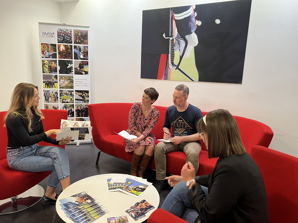 rescomSP's tweet image. Puis partage, #Retex sur la #comInterne et #CompOps et des ateliers cas pratiques. Merci au @directionSPRM @cnfpt pour cette nouvelle offre #KitDeSurvieDesCommuniquants … #VisMaVieDeRescom #LaComCestUnMetier