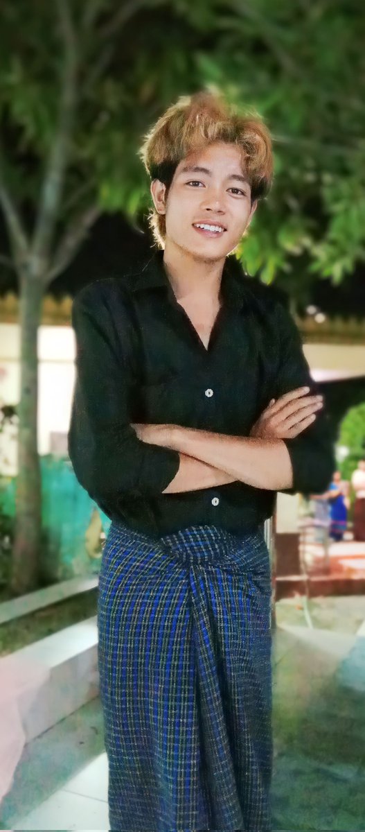 KyawLame's tweet photo. In Myawaddy 🖤🖤 https://t.co/0PgCLr7zKB