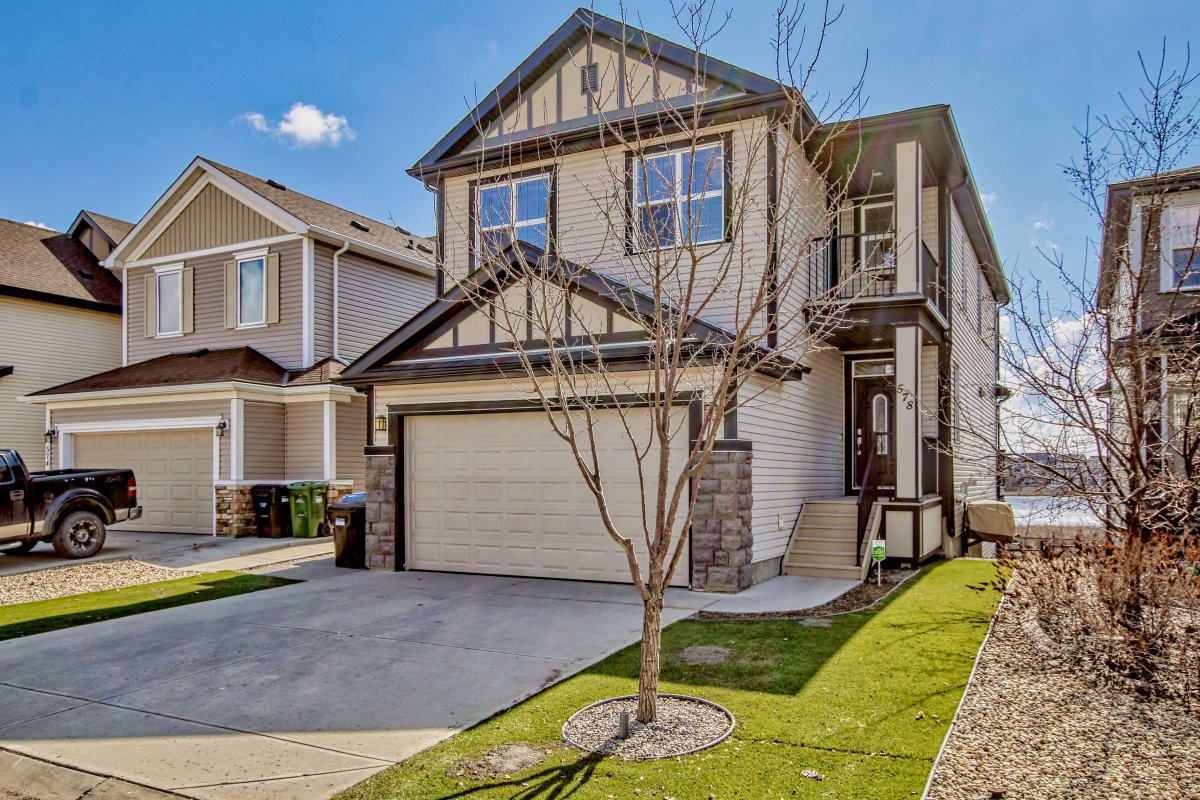 propertiesinYYC's tweet photo. 578 Copperpond Cir SE, check it out, new photos and virtual tour! Take a look at this awesome space: https://t.co/S6w1hrlAvT https://t.co/e2bG3ZBPbM