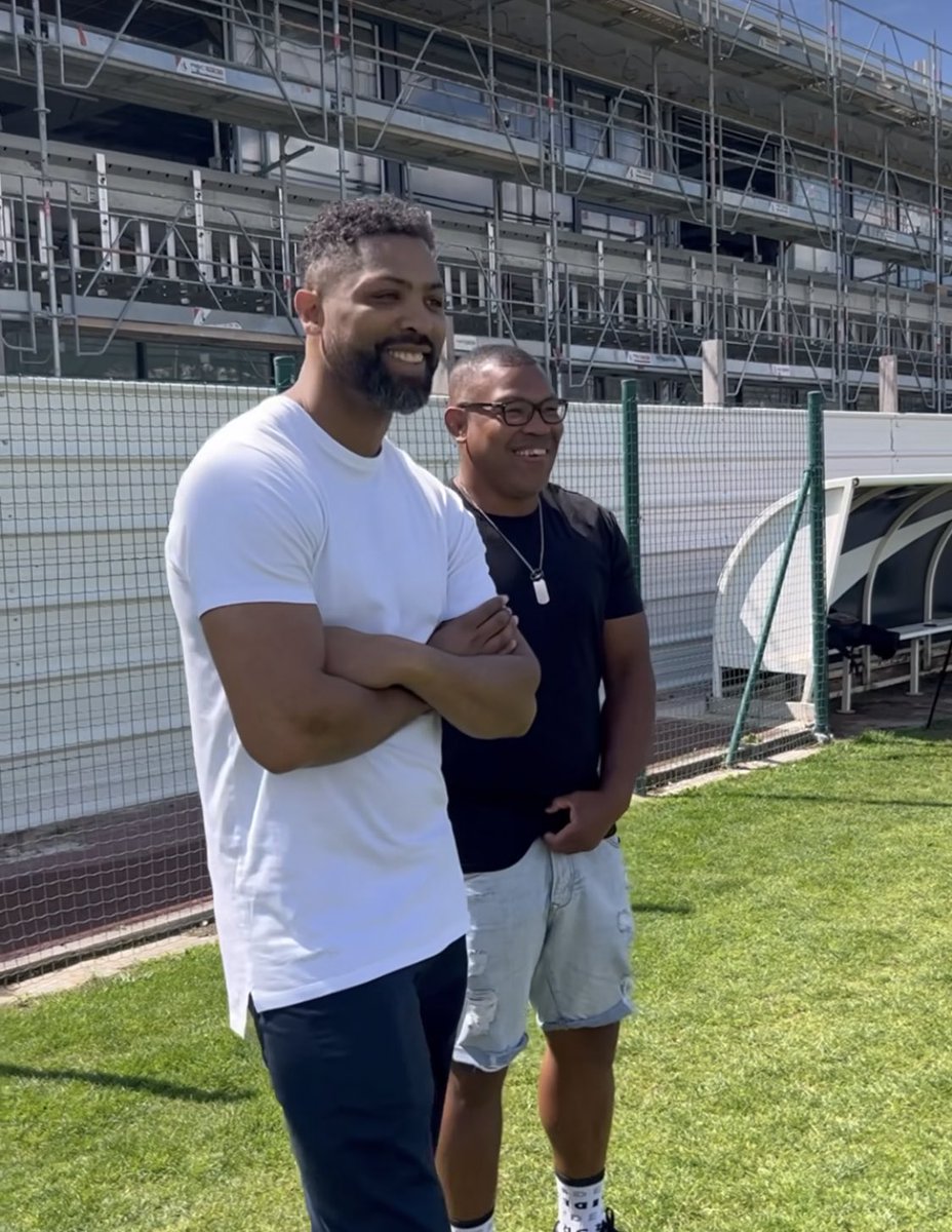 🔴⚫️

The Bros are back in town 🙌

<a href="/delonarmitage/">Delon Armitage</a> <a href="/Magicsteffo7/">Steffon Armitage</a>