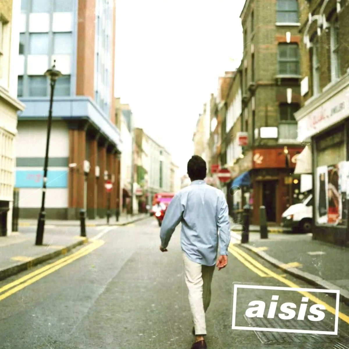 Cansados de esperar a volta do Oasis, dois fãs utilizaram IA para modelar a voz do Liam Gallagher e lançar novas músicas.

Conheça o AIsis.

O que isso pode significar para o futuro da música?

+ Segue o fio: