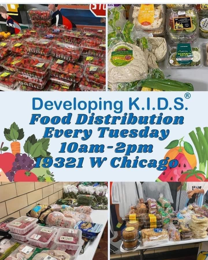 CrimeInTheD's tweet photo. The weekly food distribution is 10a-2p. Food from #TraderJoes Come by and grab what you want. At 19321, W Chicago, Detroit, MI.  #share (There are no eligibility requirements.)
-
#DevelopingKIDS #nonprofitorganization #healthycommunity https://t.co/d1JBrG2GP5