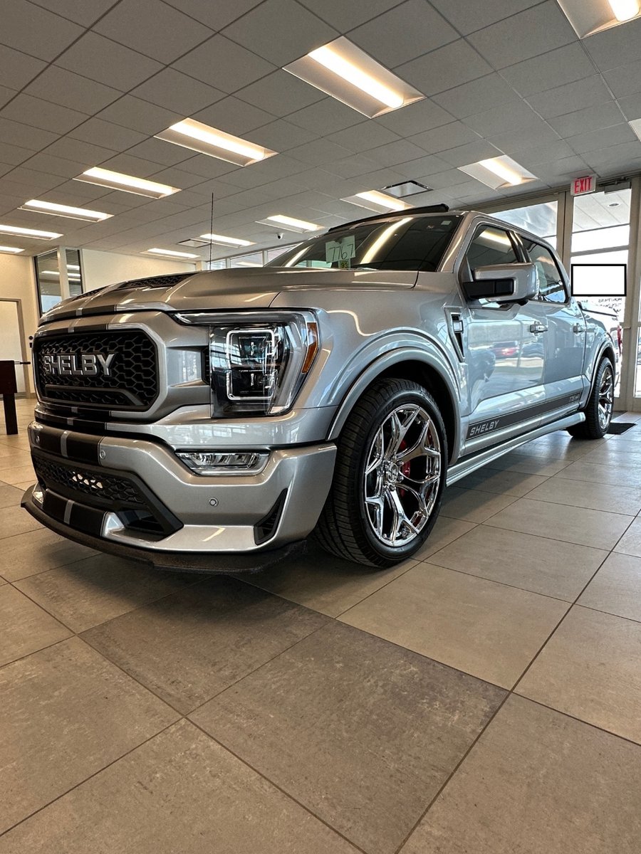 UsaAutoImport's tweet photo. Shelby ha presentado su más reciente creación para la camioneta Ford F-150, la cual ha sido nombrada F-150 Super Snake. Esta nueva propuesta cuenta con prestaciones que normalmente no se esperarían de una camioneta!!!

https://t.co/PdipHCnggg

#ford #f150 #supersnake #shelby https://t.co/P2KFWsveqI