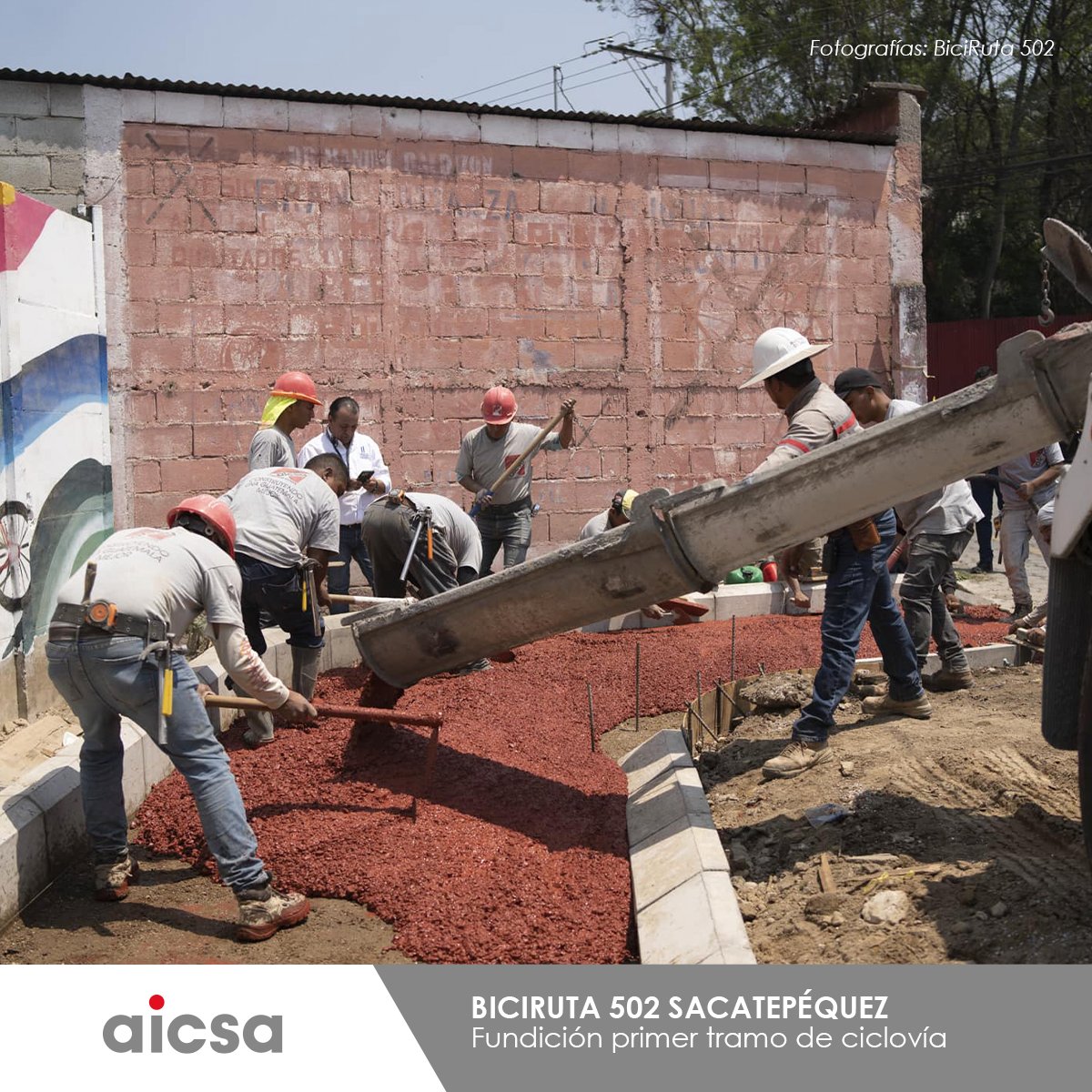 AICSACORP's tweet photo. El pasado 15 de abril, iniciamos la fundición del primer tramo de los 21 kilómetros de la pista de BiciRuta 502 Sacatepéquez. En AICSA estamos comprometidos en construir un mejor país para todos. https://t.co/0cSZ6moS7Y