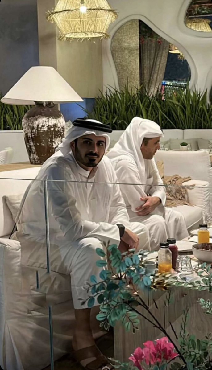 talib__afifa's tweet photo. سعاده الشيخ خليفه بن حمد ب ثاني وزير الداخليه الله يحفظه https://t.co/Yk3kaCd7Yg