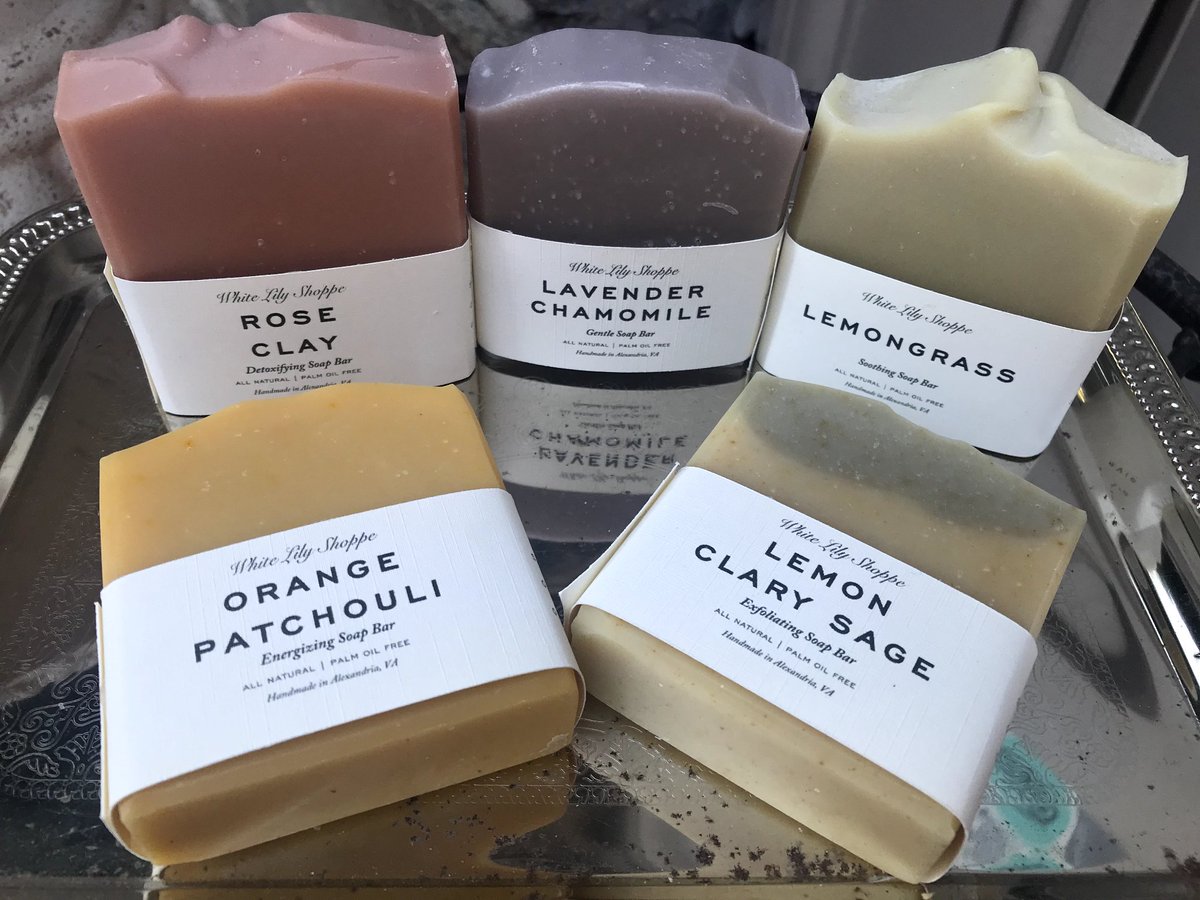 theoldtownshop's tweet photo. 🧼🚨NEW🚨🧼
Did you hear!? We have a new soap vendor @whitelilyshoppe and we couldn't be more excited!
#theoldtownshop #oldtownalexandria #visitALX #extrodinaryalx #explorealx #lovelocalot #aroundalx #virginiaisforlovers #handmade #locallyowned #shopsmalldc #soap #ecofriendly https://t.co/wW4bUygtmj
