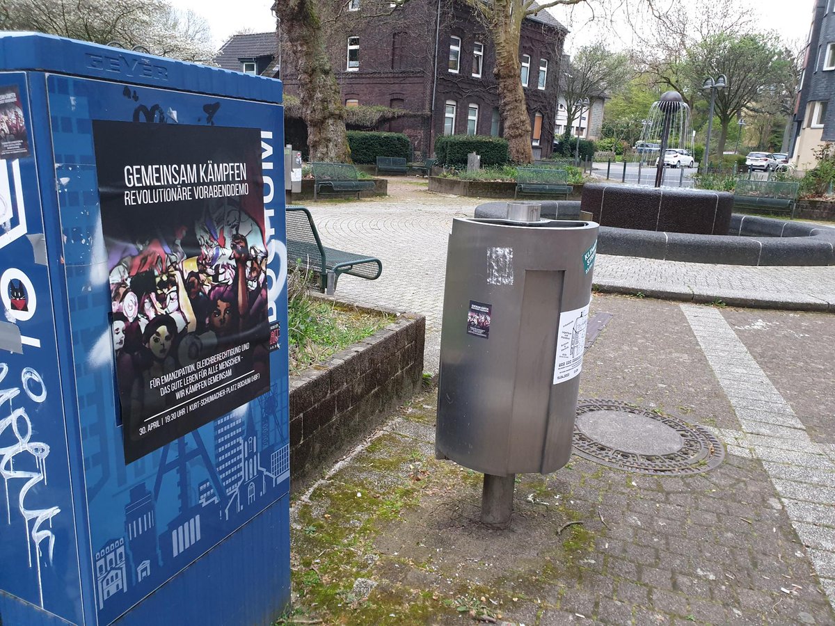 antifa_linke's tweet photo. Heraus zum revolutionären Vorabend!

Auf #Bochum's Straßen tauchen immer mehr Plakate und Sticker auf, die für die Revolutionäre Vorabenddemo mobilisieren 

Haltet die Augen auf und safe the date!

30.04.2023
19.30 Uhr
Bochum Hbf

#bo3004 #Antifa #RevolutionäreVorabenddemo https://t.co/j9eAKPwOVt