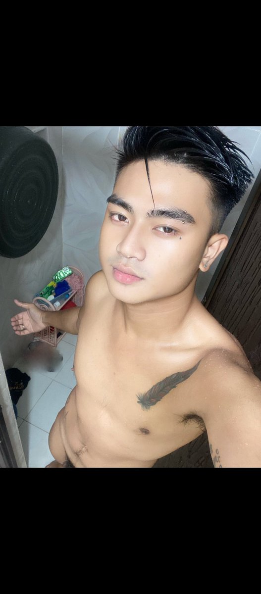 ManingoRafaelle's tweet photo. @08_kels Bkit lagi kita nkikita lagi sa wall ko dito ,,khit sa tiktok at fb https://t.co/pP5i0IqREH