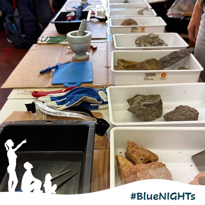 Bluenights_eu's tweet photo. BlueNIGHTs meets BlueSCHOOLS in Italy Bologna📚
We invited the students to play and discover the rocks we see everyday in the buildings that surround us🏢🏫

#EuropeanResearchersNight #MSCANight #blueNIGHTs#bluenightseu #oceanliteracy #Bologna #BlueSchools#Europe #Italy #geology https://t.co/DIdvzI1FbC