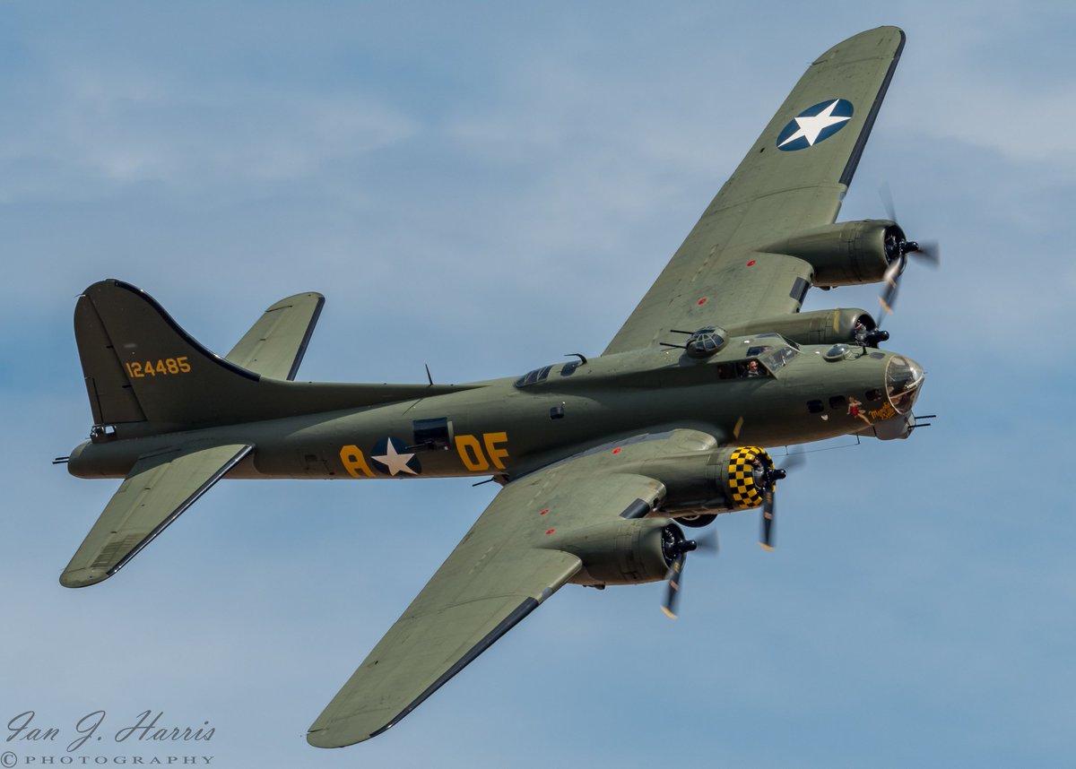 hellired3's tweet photo. Growing rumours that the B17 #sallyB will be grounded this year https://t.co/a2eLXASVjf @BBCEngland @itvanglia #bbceast @FlyPastMag https://t.co/BhCqlK8PM1