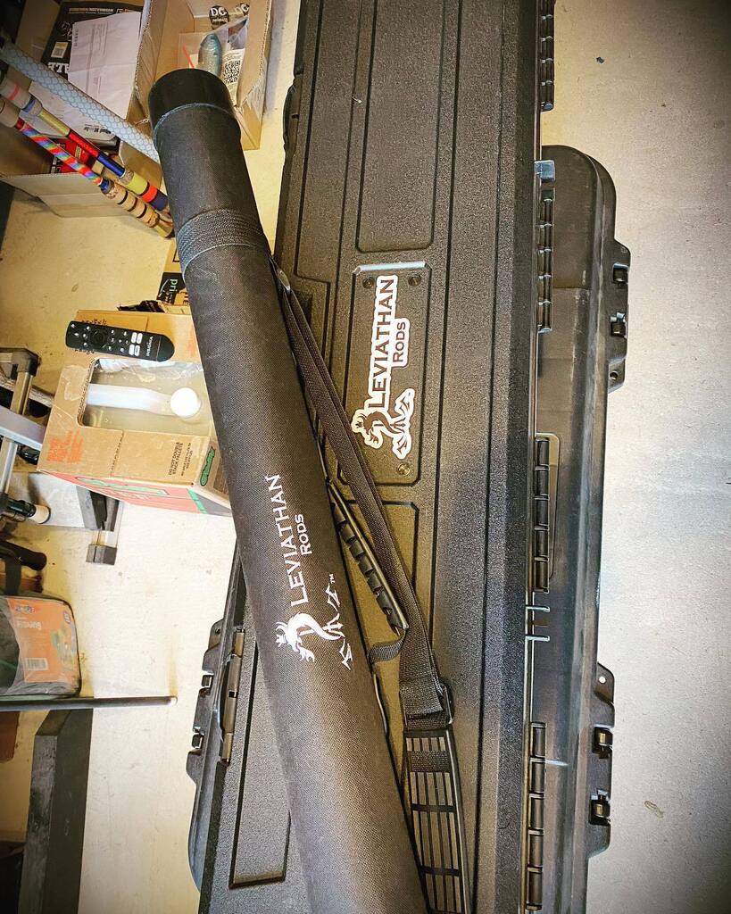 LeviathanRods's tweet photo. Fresh heat just arrived 🔥🔥🔥
Our incredibly popular Daily Travel rod series now comes with options 🦾 ✌🏽 

👉🏽Case 1 - larger hard plastic case with room for reels and baits

👉🏽Case 2 - traditional cordura travel tube with custom embroidery for max port… https://t.co/jNTno4Wuci https://t.co/DF1nQbjutn