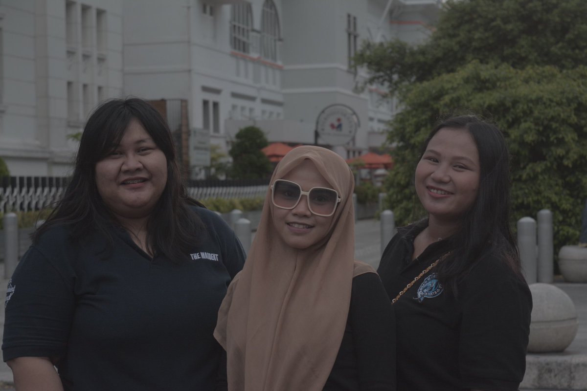 Alhamdulillah, puji syukur kegiatan bagi takjil sore hari tadi di titik 0 KM Yogyakarta berjalan dengan lancar. Semoga menjadi berkah di bulan suci Ramadhan ini.
#TheMaident
#MaidentAsik