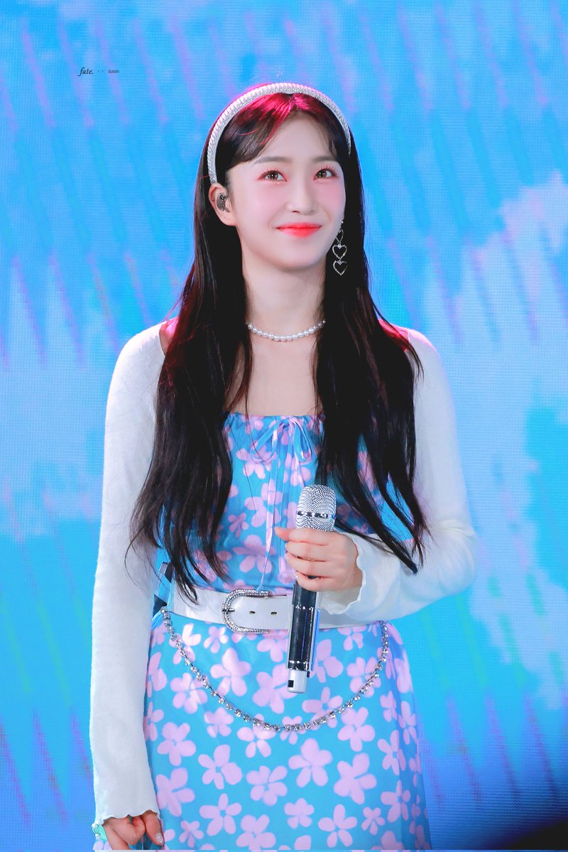 수민.

221009 #스테이씨 #STAYC #수민 #SUMIN