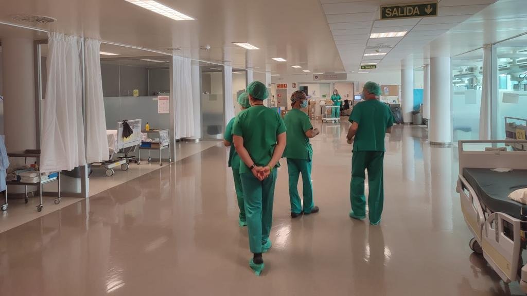 Institut d’Assistència Sanitària (@iasgirona) on Twitter photo Una delegació de l’Equip Impulsor del futur #CampusSalutGirona visita avui l’<a href="/HospitalLaFe/">HospitalLaFe</a> de València, amb professionals de l’#hTrueta i #hSantaCaterina dels grups de treball de l’àrea quirúrgica i crítics/semicrítics. La voluntat és conèixer experiències i models d'èxit. Una delegació de l’Equip Impulsor del futur #CampusSalutGirona visita avui l’<a href="/HospitalLaFe/">HospitalLaFe</a> de València, amb professionals de l’#hTrueta i #hSantaCaterina dels grups de treball de l’àrea quirúrgica i crítics/semicrítics. La voluntat és conèixer experiències i models d'èxit.