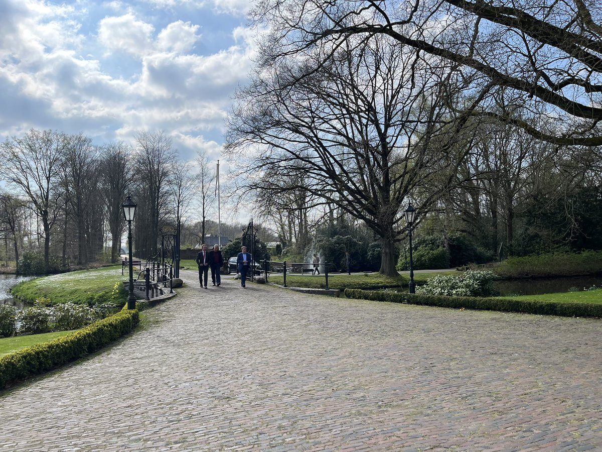 Esther de Snoo tweet media