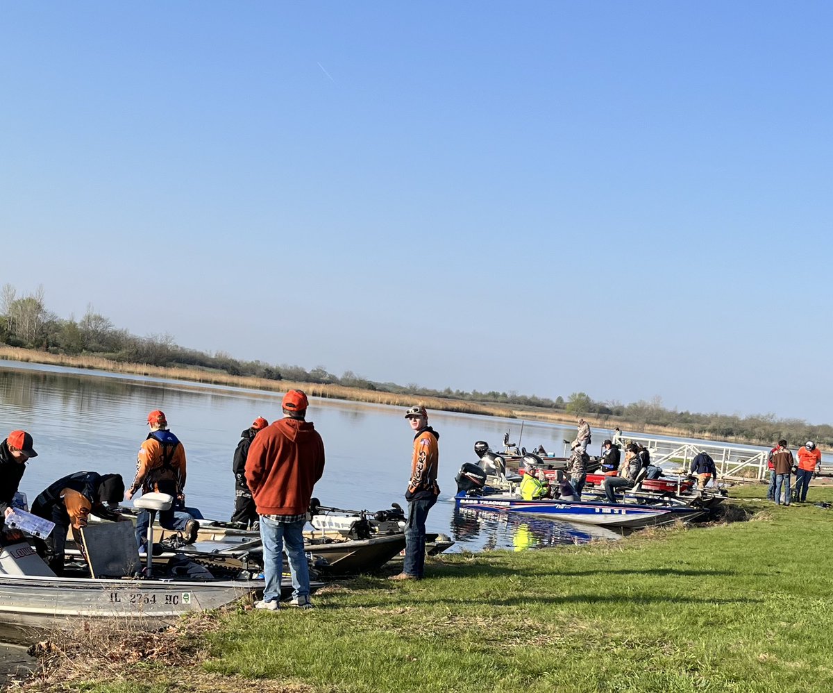 mrsroberts4b's tweet photo. ICAC Bass Fishing Tournament is underway today at  Banner Marsh! Good luck to Vance, Jack, Ethan S., Nick, Johnny and Cash! Let’s go Tigers!! 🎣🐯 #ibtigerpride https://t.co/vGCr22kE46