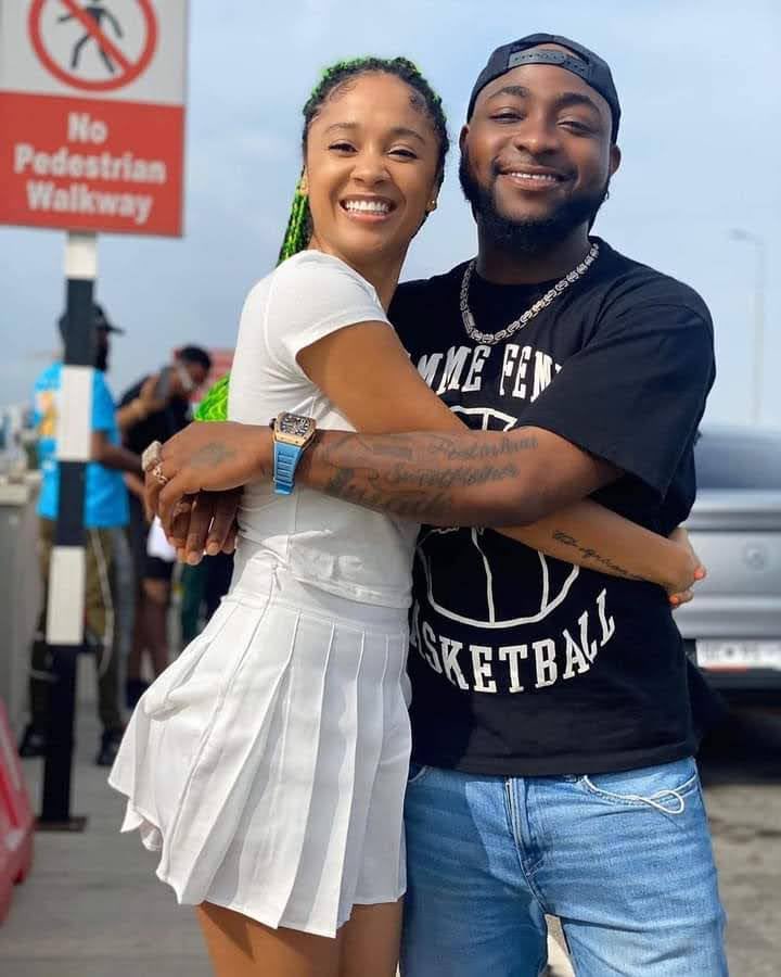 IamAbdul___'s tweet photo. Davido and Sister Debrah https://t.co/WpHgEMwVMt