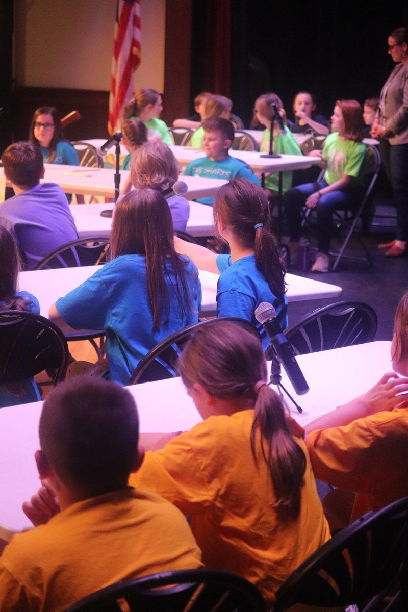 We had a great district level Battle of the Books last week, and are excited to announce our grades 3-4 representative at the regional battle: Mexico Elementary's The Brainstormers (Georg, Jacob, Claire, Alexis)! Excellent work to all of our battlers, we are so proud of you!