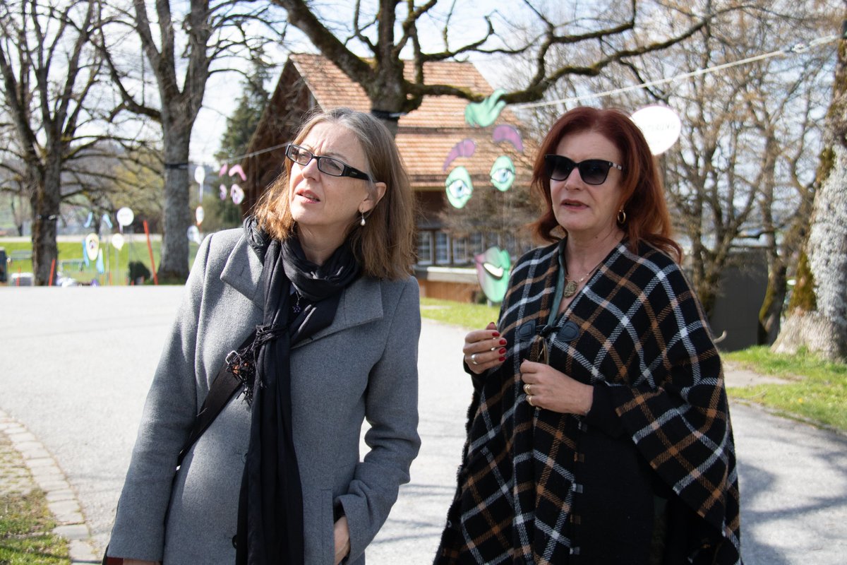 Wir erhielten heute Besuch von Franziska Freiburghaus der <a href="/SwissDevCoop/">Swiss Development and Cooperation</a>. Nach Präsentationen und Diskussionen mit Vertreter*innen der Geschäftsleitung und des Teams Programme International erhielt sie eine Führung durch unser Dorf. Wir freuen uns auf die weitere Zusammenarbeit!