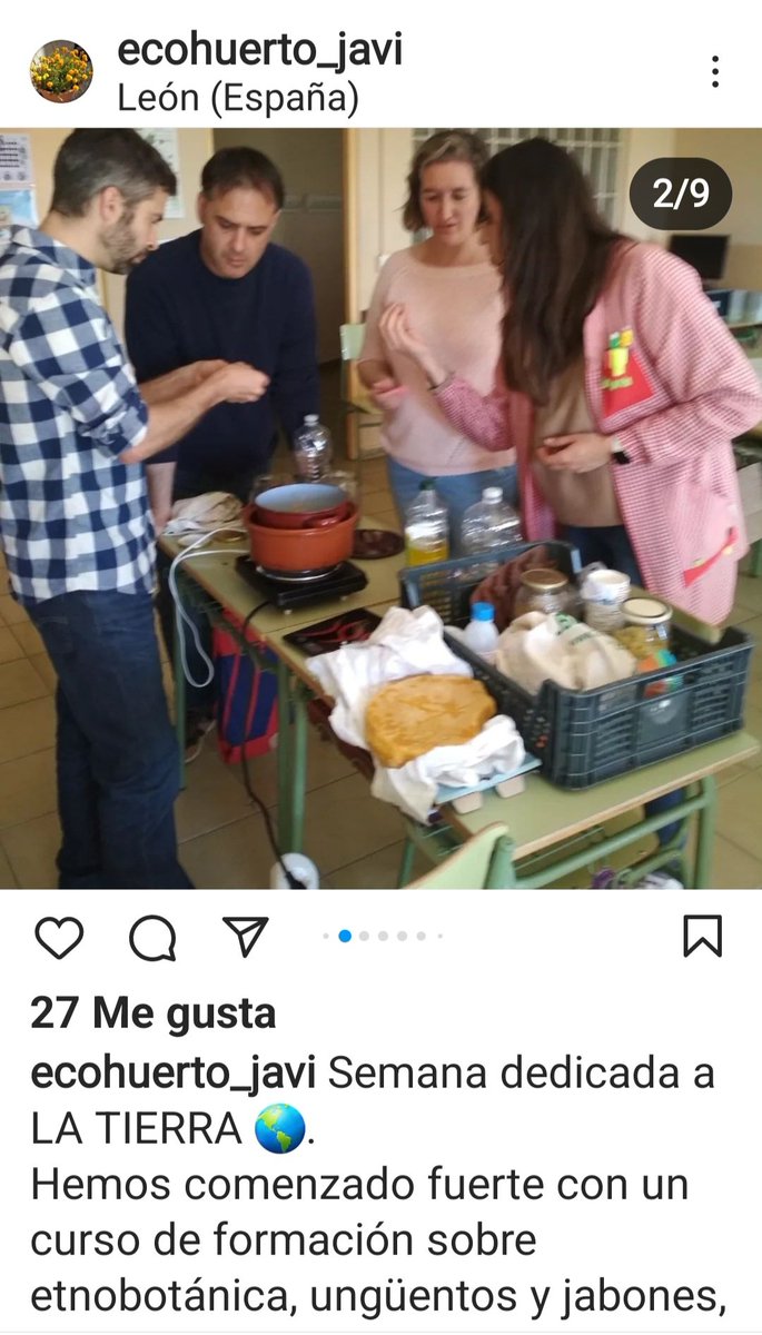 SOCIALESCFIELE1's tweet photo. David Tutor con los profes del @ceipjavier que trabajan en el SEMINARIO  EL ECOHUERTO JAVI del @CFIEdeLeon
@SOCIALESCFIELE1 https://t.co/EUMEGiVA1B