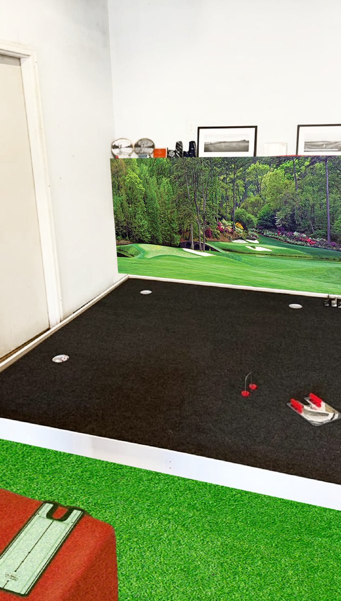 #Golf #indoorputtinggreen
