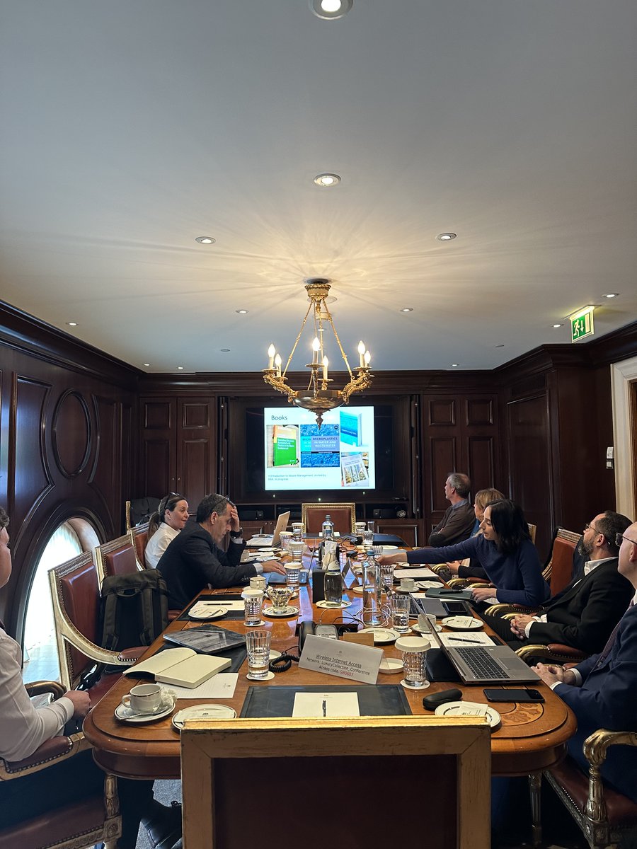 The discussions took place with the participation of 🇬🇷 and 🇬🇧 academics and representatives from 🇬🇷 environmental NGOs.

#UKinGreece
#aclcf
#marinepollution

<a href="/CostasVelis/">Costas Velis</a> <a href="/UniversityLeeds/">University of Leeds</a>
<a href="/ktopou/">Kostas Topouzelis</a> <a href="/uaegean/">University Of Aegean</a>
@IGiovos <a href="/Charitou_A/">Anastasia Charitou</a> @IseaOrg
<a href="/stav_kord/">Stavroula Kordella</a>
<a href="/upatras/">University of Patras</a> <a href="/StudentsNCL/">Newcastle University</a> <a href="/PlymUni/">University of Plymouth</a>