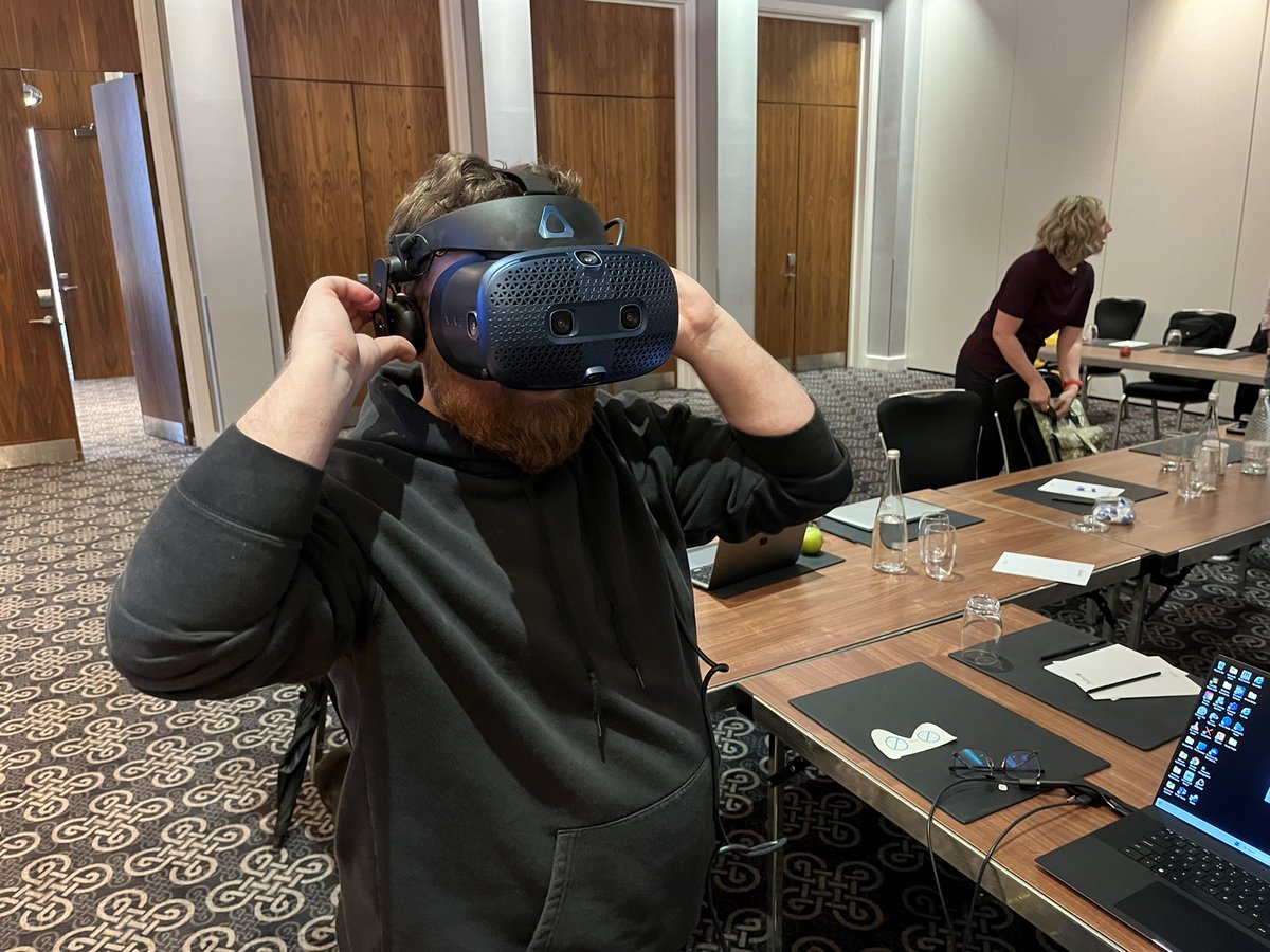 MrYTeacherGuy's tweet image. 🪐🪐Exploring virtual worlds and bruised shins from walking into tables in the real
World @WCLDProject 

👀👀exciting ideas how VR and XR is being used in education @SammyJChapman @profgaryb