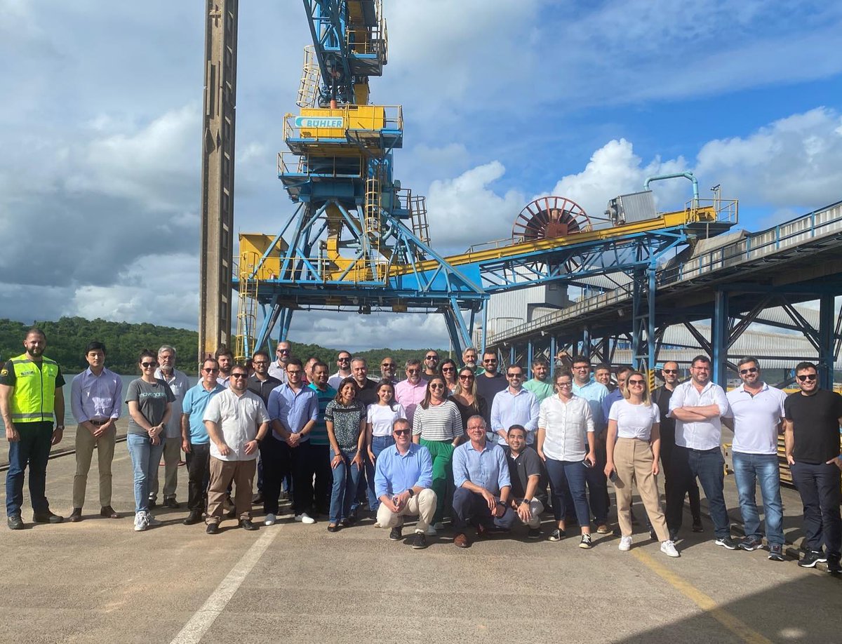 FValenciaport's tweet image. 📍La Compañía Cia das Docas do Estado da Bahia #CODEBA recibió la pasada semana a los alumnos y profesores de la 3ª ed. del #Máster en Logística y Gestión Portuaria de Brasil, quiénes también visitaron Wilson Sons, CS Porto Aratu y Terminal Portuario de Cotegipe.
#formación #MGPT