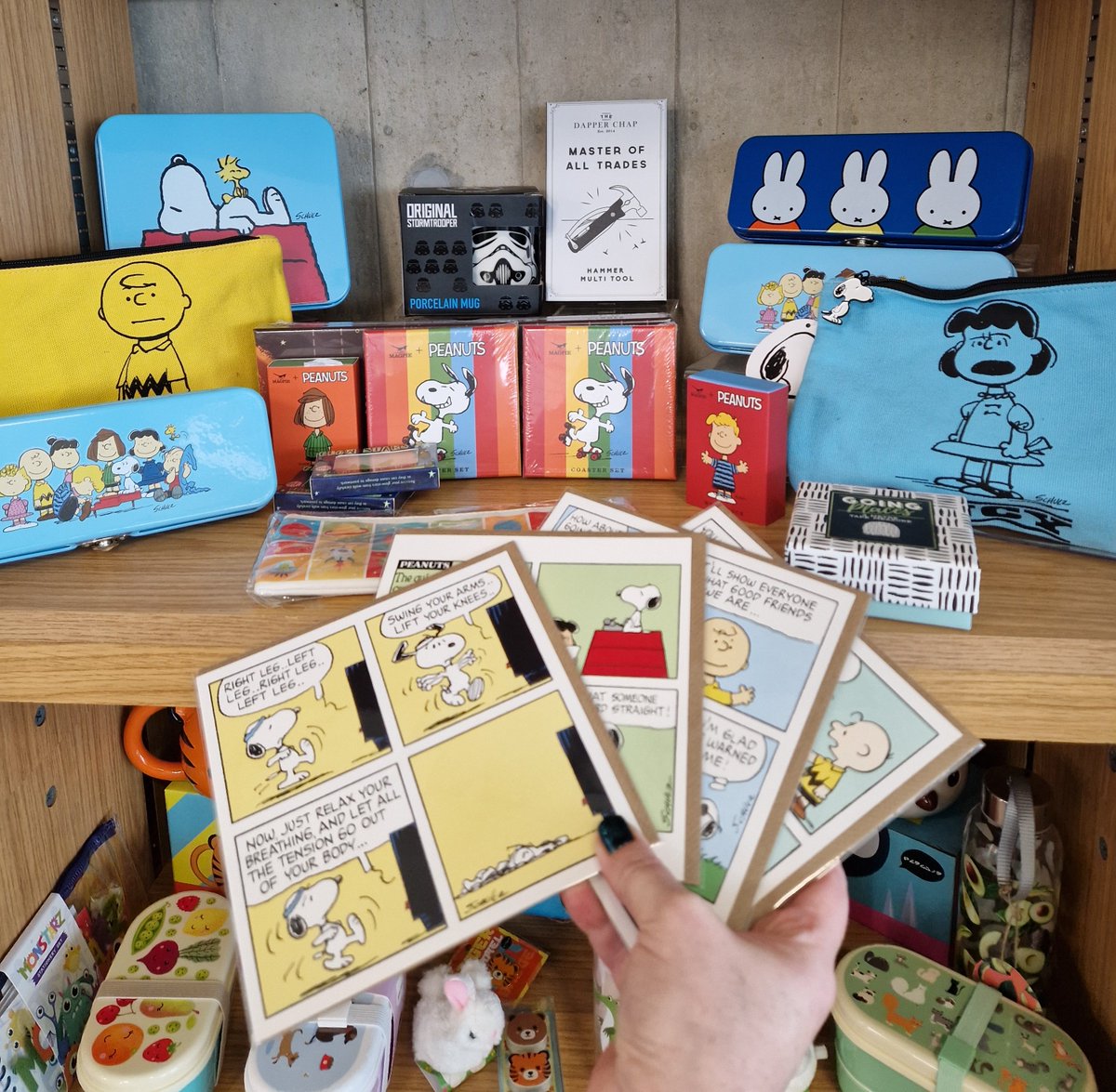 southendlibrary's tweet photo. 🥜 We think you'll go nuts for our new #Peanuts collection! Head to The Forum shop for cards, tote bags, pencil cases and coaster sets featuring Charlie, Snoopy and the rest of the much-loved gang! #ForumSouthend #LibraryShop #NewStock https://t.co/Ejsy9Z02HG