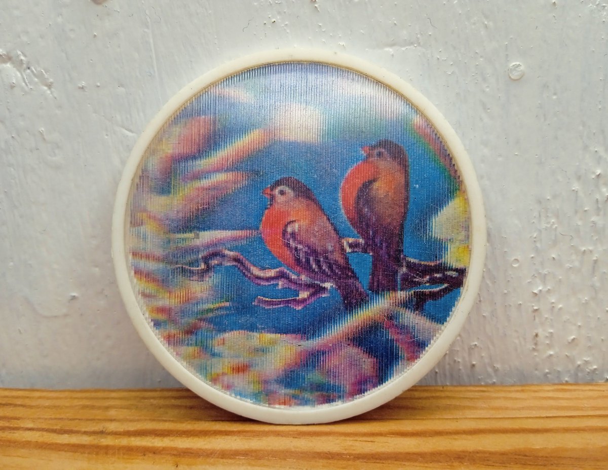 Alex43872440's tweet photo. Excited to share the latest addition to my #etsy shop: Stereo pin Bullfinch , Childrens vintage 3D pin, Birds pin, Bird Bullfinch . https://t.co/flBvxvEtta #blue #birthday #christmas #red #fairytalebadge #backpackpin #lenticularicon #childrenspin #plasticbutton https://t.co/kOQhClkzIK