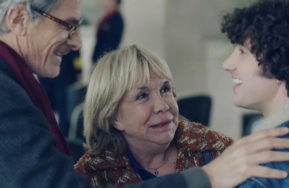 #DeBocaEnBoca | 📞 Charlamos con Virginia Lago, actriz de #ATAV2: "Luisa es un personaje muy comprometido y es muy activista en su búsqueda con Madres y Abuelas de Plaza de Mayo. 

#Ahora con <a href="/analiabocassi/">analia bocassi</a> y <a href="/silvinalusardi/">Silvina Lusardi</a>