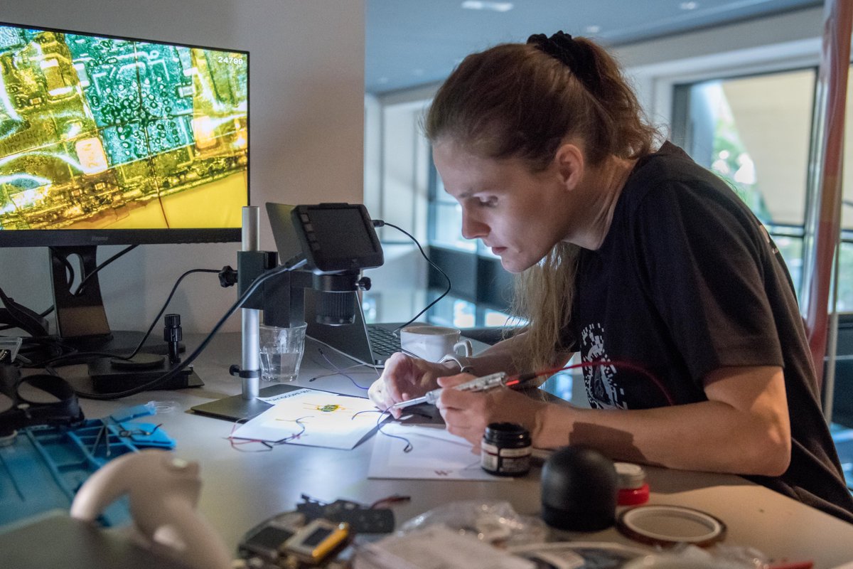 hardwear_io's tweet photo. 🎯It's #HardPwn time, when you can👨‍💻#hack fearlessly &amp; get 💰rewarded from the vendor itself!

👊5th Edition would be a mighty exciting opportunity for you to find new critical #vulnerabilities in⌚🛎️🛸smart connected devices

Discover more➡️https://t.co/yg6KCN7ZwJ

#hw_ioUSA2023 https://t.co/gLOrsVdO3M