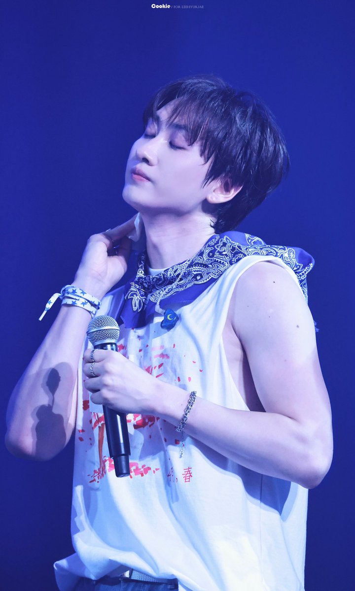 CookieHyuk's tweet photo. 230415  SS9 앙콘

🐰🐰

#이혁재 #은혁 #Eunhyuk
#SS9encore 
#Ss9EncoreinSeoul https://t.co/5zs59shtfU