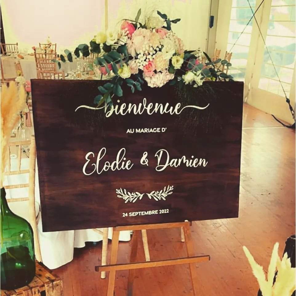 LilieSegato's tweet photo. Aujourd'hui nous célébrons l'union de E&amp;D 
Malgré le temps plan b mis en place installation réception
Cérémonie religieuse avec cortège

Félicitations aux heureux mariés
 
#mariage
#wedding
#domaineviticole 
#southoffrance
#Var
#Paca https://t.co/baKvRwrGCk