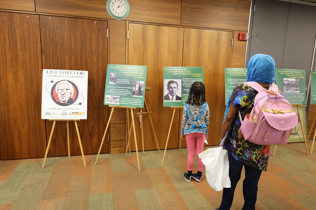 RBEMuseum's tweet photo. Thanks to everyone who joined us at the Explore Ray Bradbury event at the @WaukeganLibrary over the weekend. A very nice turnout, especially young people, having fun with the exhibits, activities &amp; readings from Bradbury books &amp; stories. @ILhumanities helped fund the event. #RBEM https://t.co/l2AMwND71s