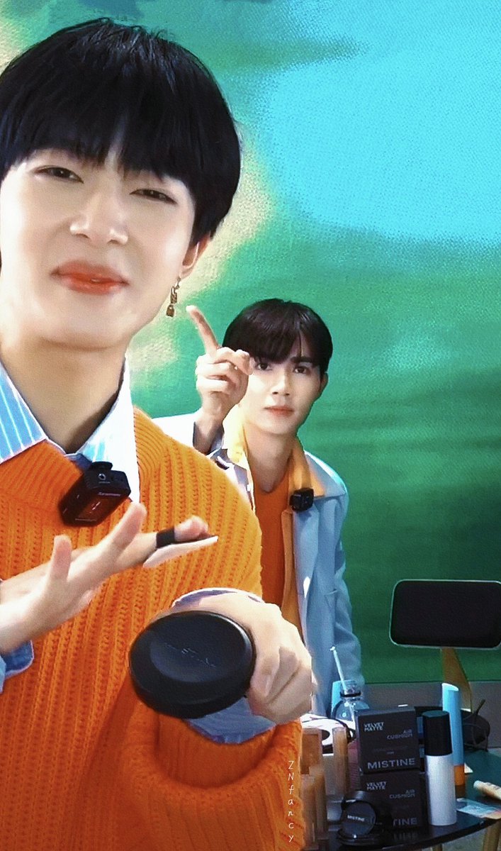 ZNfancy's tweet photo. 记录💙🧡
2023.4.18(双人抖音直播）: #MISTINE抖音超品xZeeNunew https://t.co/a7rVkhEnVN