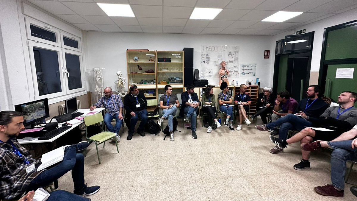 colsocpona's tweet photo. 🫂Sociedad en tiempos de cambio y los retos de convivencia en la comunidad.

👉 El pasado viernes concluimos con éxito unas jornadas dedicadas al debate y reflexión sobre los retos de la convivencia en Navarra.

https://t.co/QXUa8M2WmU https://t.co/7HQayxEDay