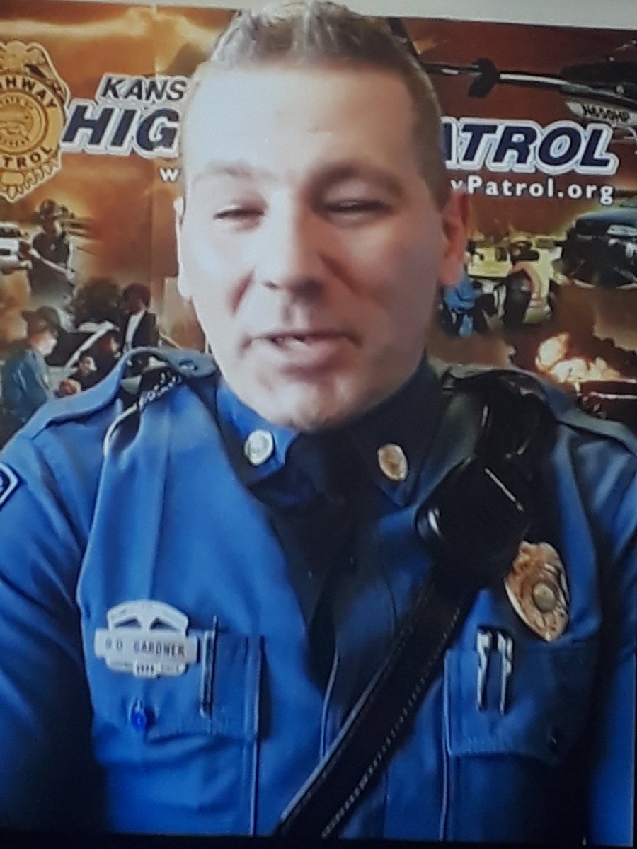 kenworthy39's tweet photo. Good memories of @TrooperBenKHP #PoliceTwitterAwards 2017 https://t.co/yUkYfjJ77I