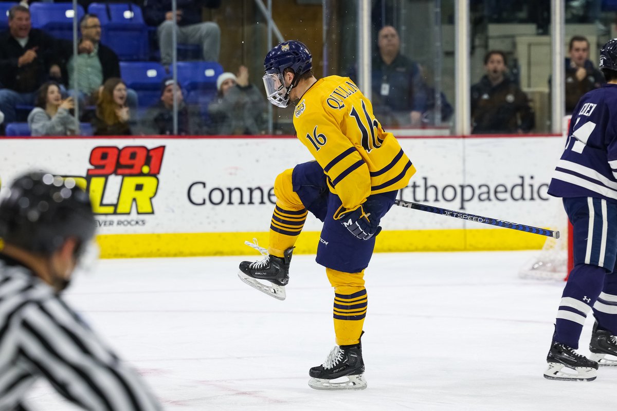𝐐'𝐬 𝐁𝐀𝐂𝐊 🤩

J-Quillan's returning for his junior season in 2023-24!

#BobcatNation x #NCAAHockey
