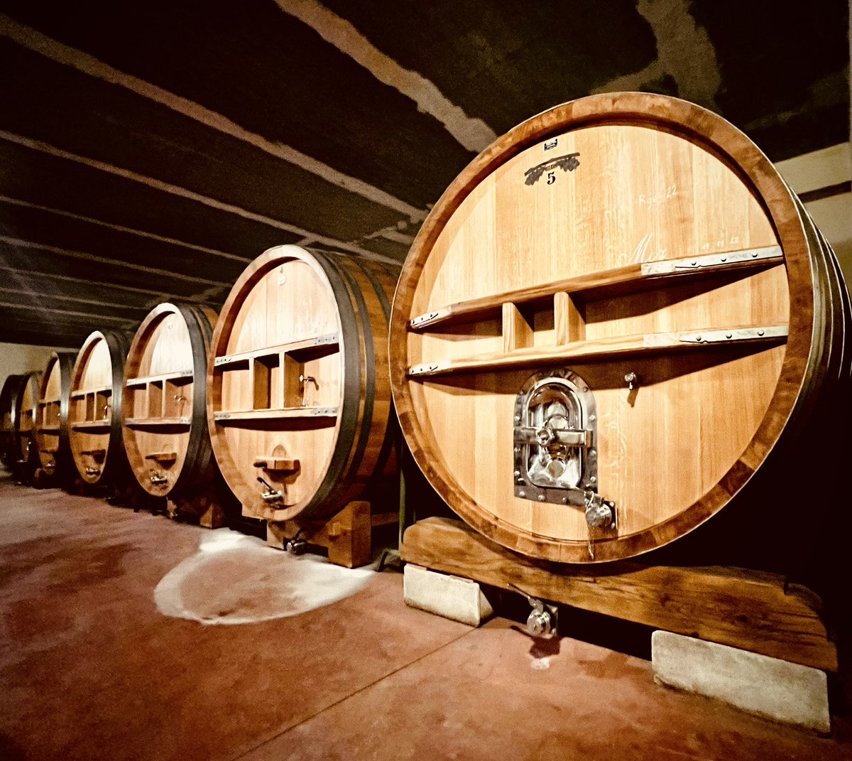 Some things are worth waiting for…..and wine🍷 not?   

#redblends #cotedazur #bandol #frenchwines #france #winery #vineyard #redwine #grapes #chateaudepibarnon #oakbarrels #fermenting