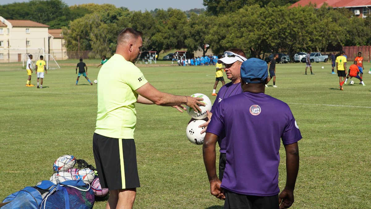 zaBritish's tweet photo. @Premierskills P.E launch kicked off in Pretoria partnering with the @DBE_SA @EducationGP1 and #supersportletsplay to enhance the skills of our Physical Education teachers in the Gauteng region, a great interactive cohort! https://t.co/kAVNsXePDN