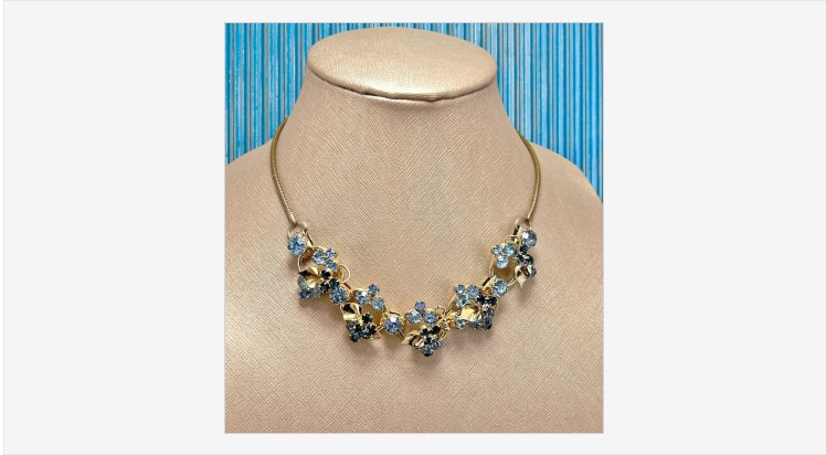 Rhinestonediva's tweet photo. #JULIANA Sparkling #Blue Rhinestone #5Link Vintage #Necklace - Etsy
https://t.co/ZA7LGFPsuk
(Tweeted via https://t.co/dIyYpQuWPY) https://t.co/mJIhM6LRGD